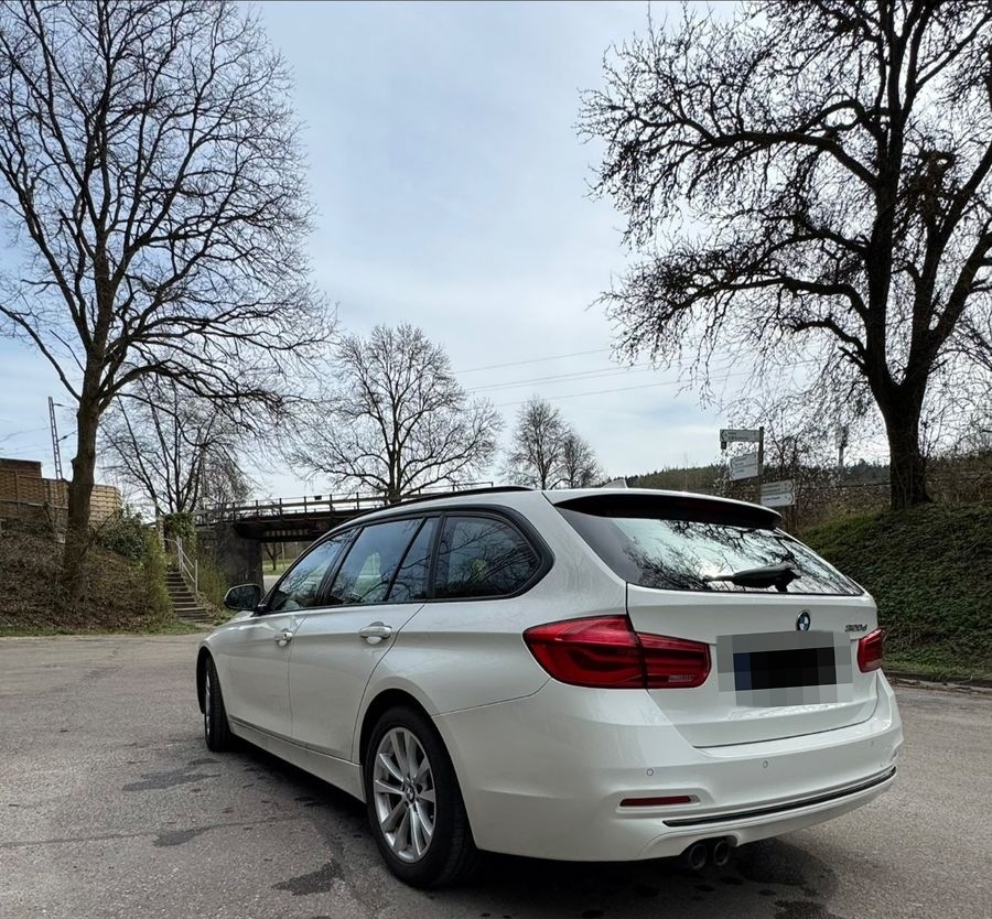 BMW 320d Touring Sport Line Automatic Spo... foto 7