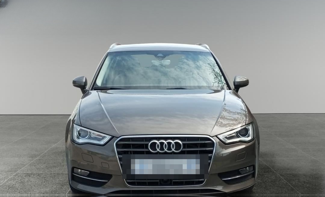 Audi A3 Sportback Ambiente foto 2
