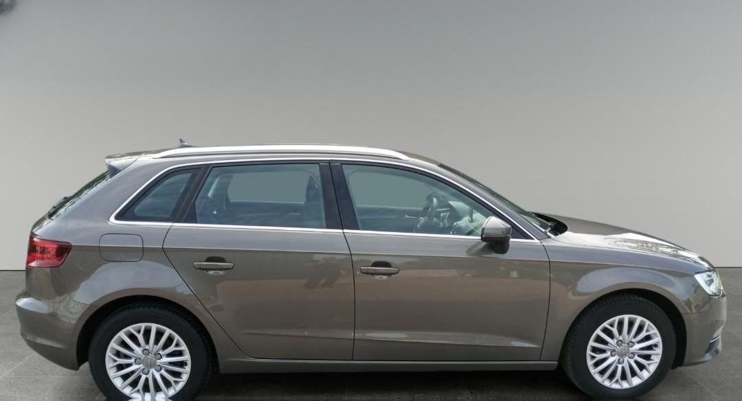 Audi A3 Sportback Ambiente foto 3
