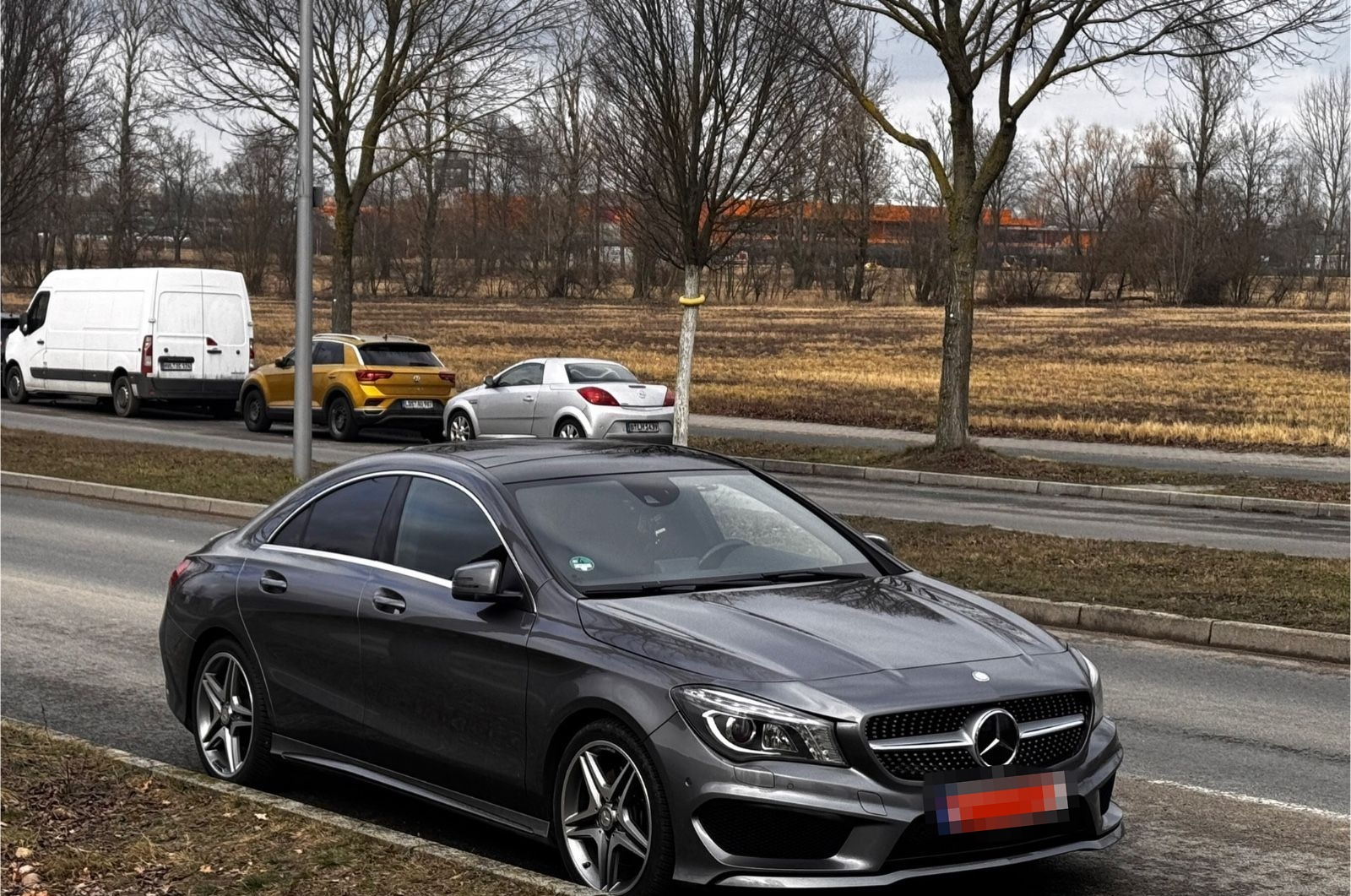 Mercedes-Benz CLA 250 DCT 4MATIC AMG Line AMG Line foto 2