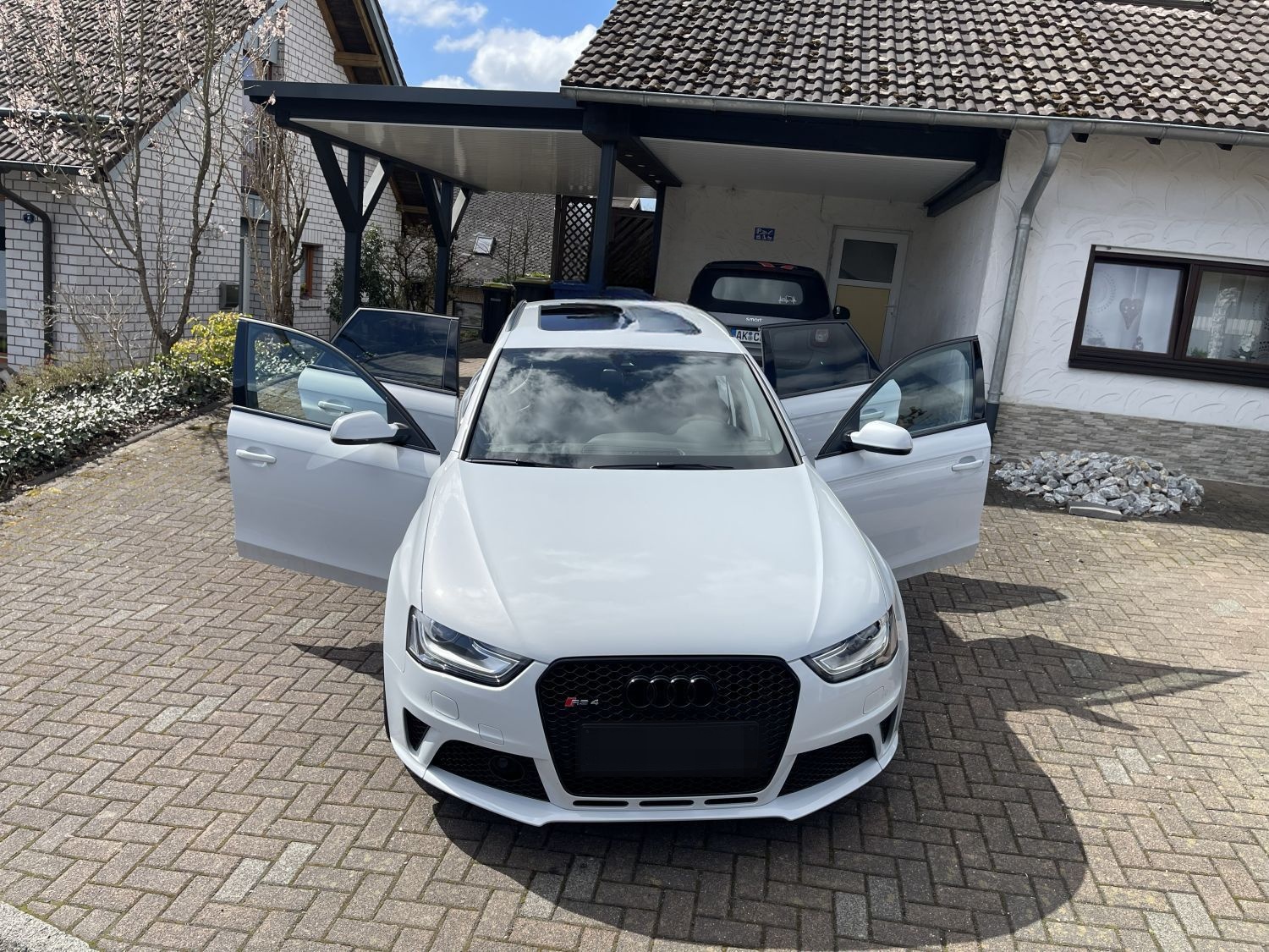 Audi RS4 ,RS-Schalensitze,ACC,Pano,20",B&O,77TKm,1HD foto 12