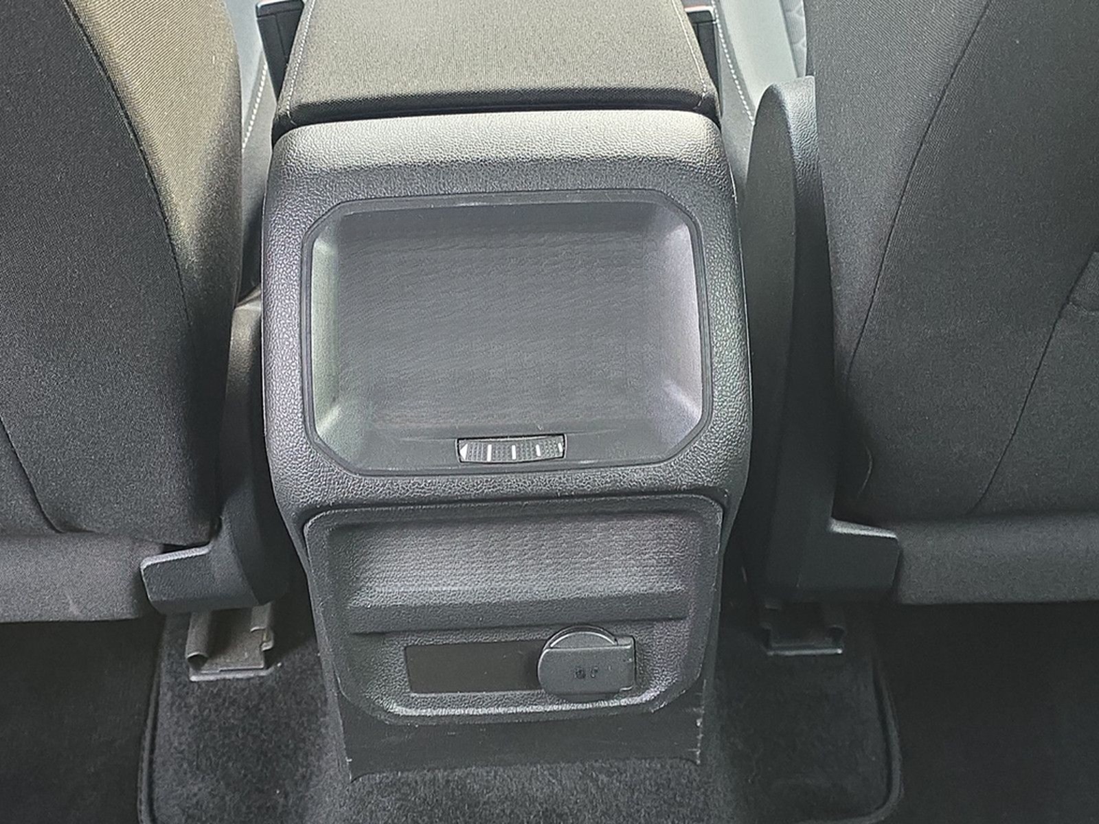 Volkswagen Tiguan BMT/Start-Stopp 4Motion Allradantrieb foto 15