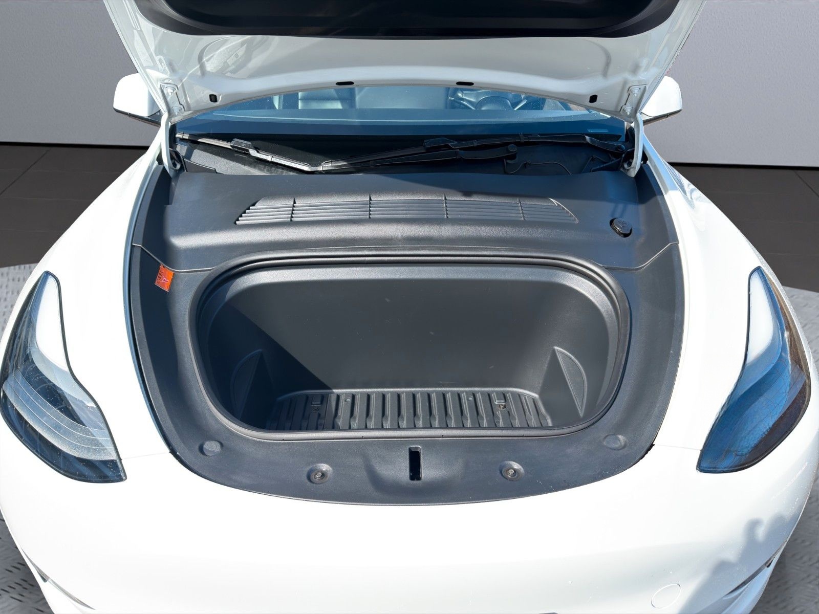 Tesla Model Y Long Range Dual AWD/LED/AMD/Kamera/ foto 20