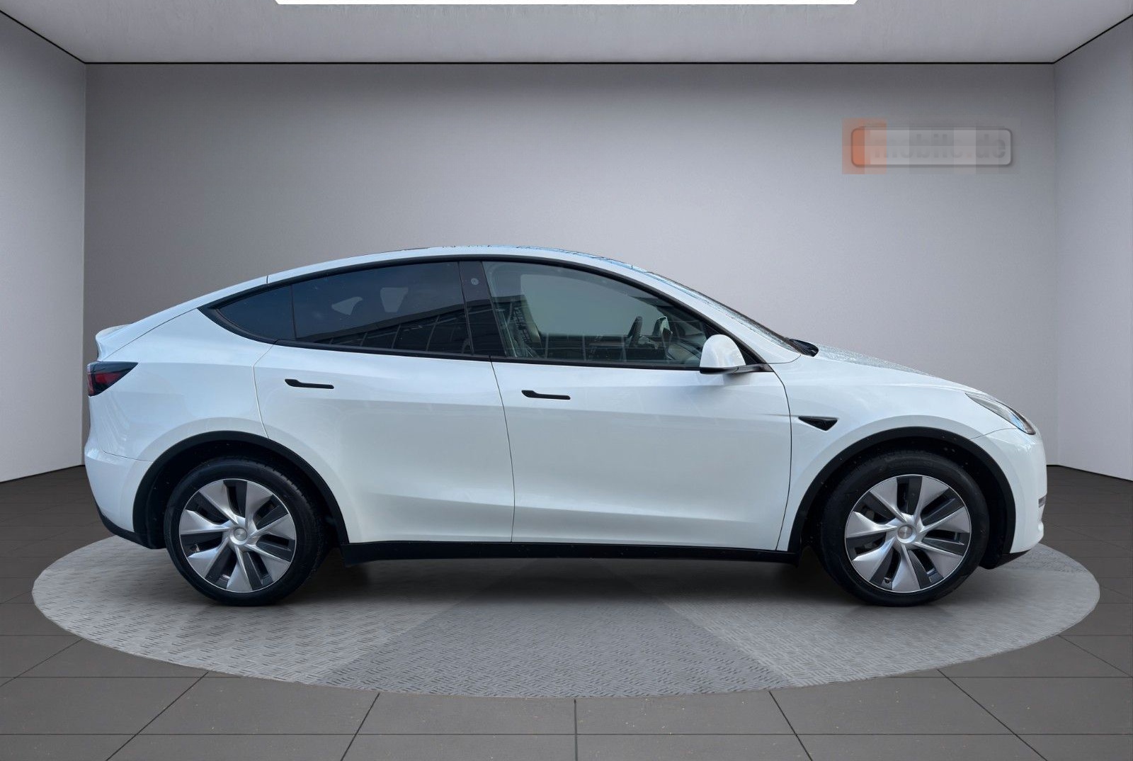 Tesla Model Y Long Range Dual AWD/LED/AMD/Kamera/ foto 4