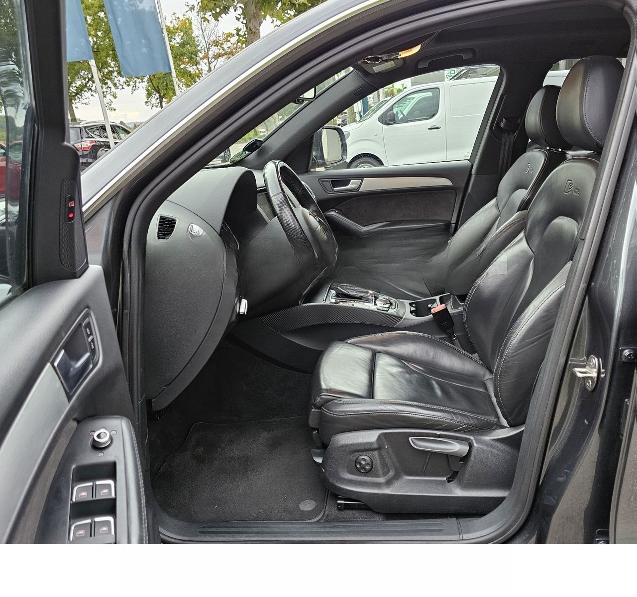 Audi Q5 3.0 TDI S tronic quattro S-LINE SPORT-PLUS foto 7