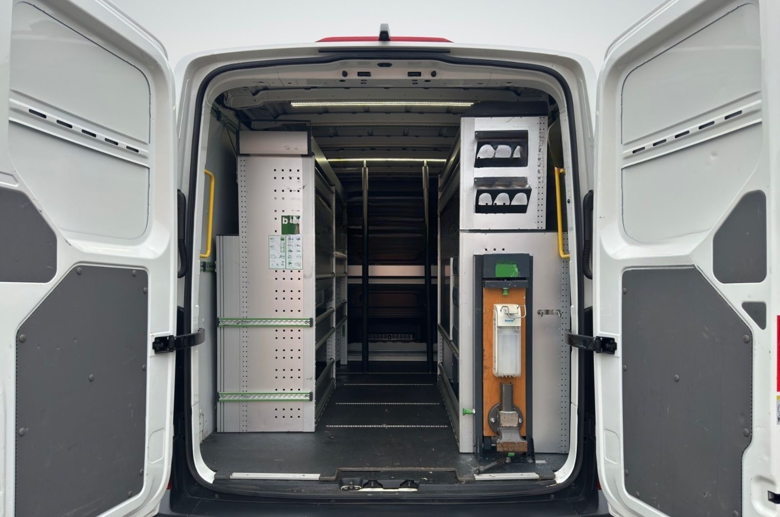 Volkswagen Crafter 35 L2H1 Automatik*WERKSTATT*KAMERA*NAV* foto 8