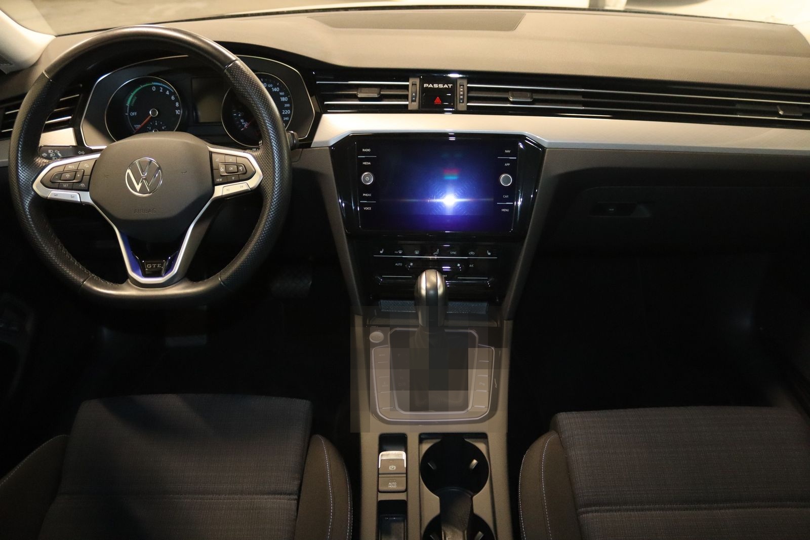 Volkswagen Passat Var. GTE-NAV-LED-KAMERA-ACC-SPUR- foto 16