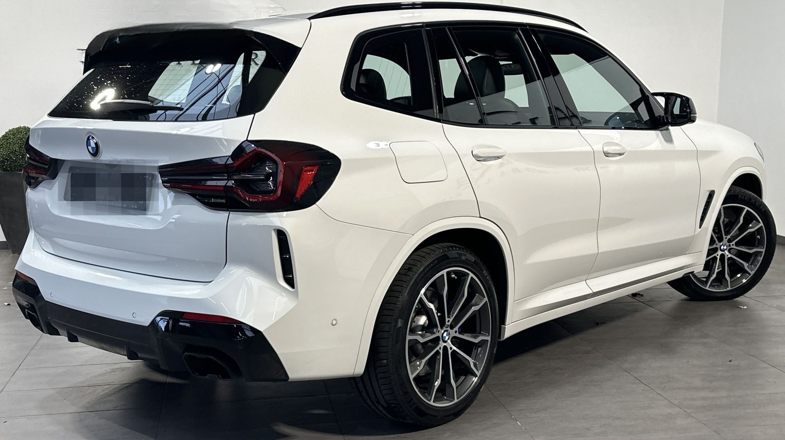 BMW X3 M40d NAV+LED+ACC+AHK+PANO+20ZOLL+LIVECOCKPIT foto 4