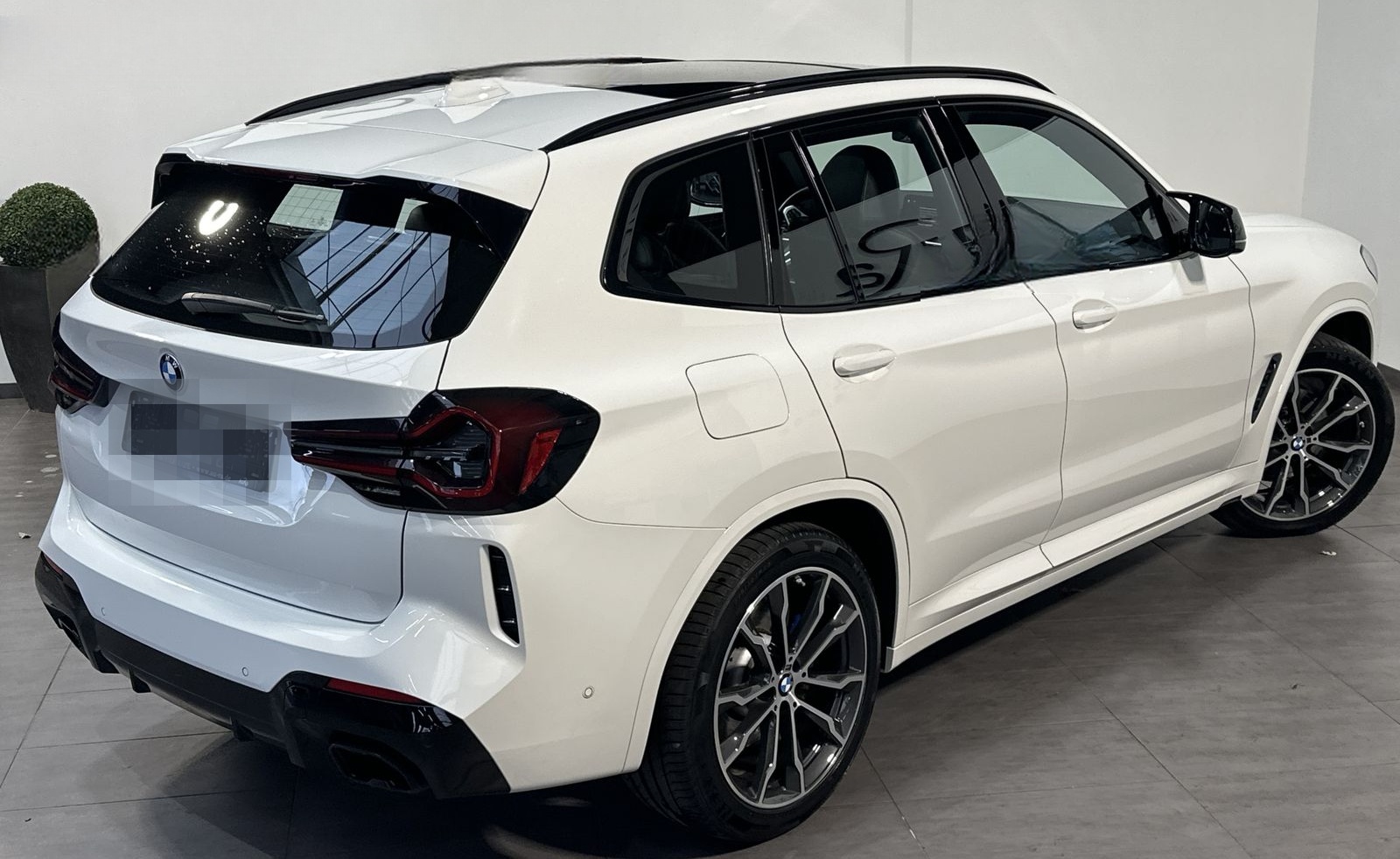 BMW X3 M40d NAV+LED+ACC+AHK+PANO+20ZOLL+LIVECOCKPIT foto 5