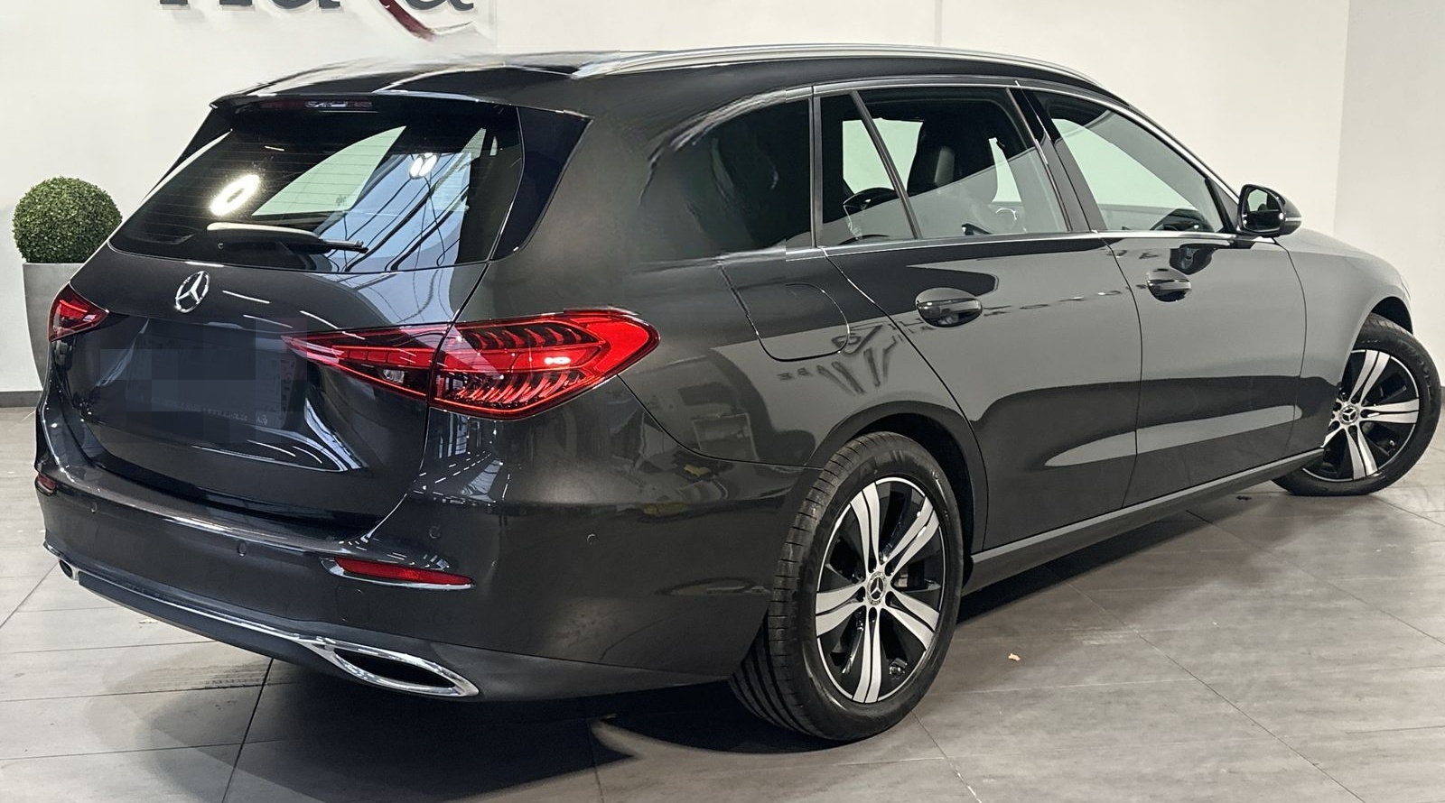 Mercedes-Benz C 200d T Avantgarde NAV+LED+KAM+VC+BURMESTER+ACC foto 4