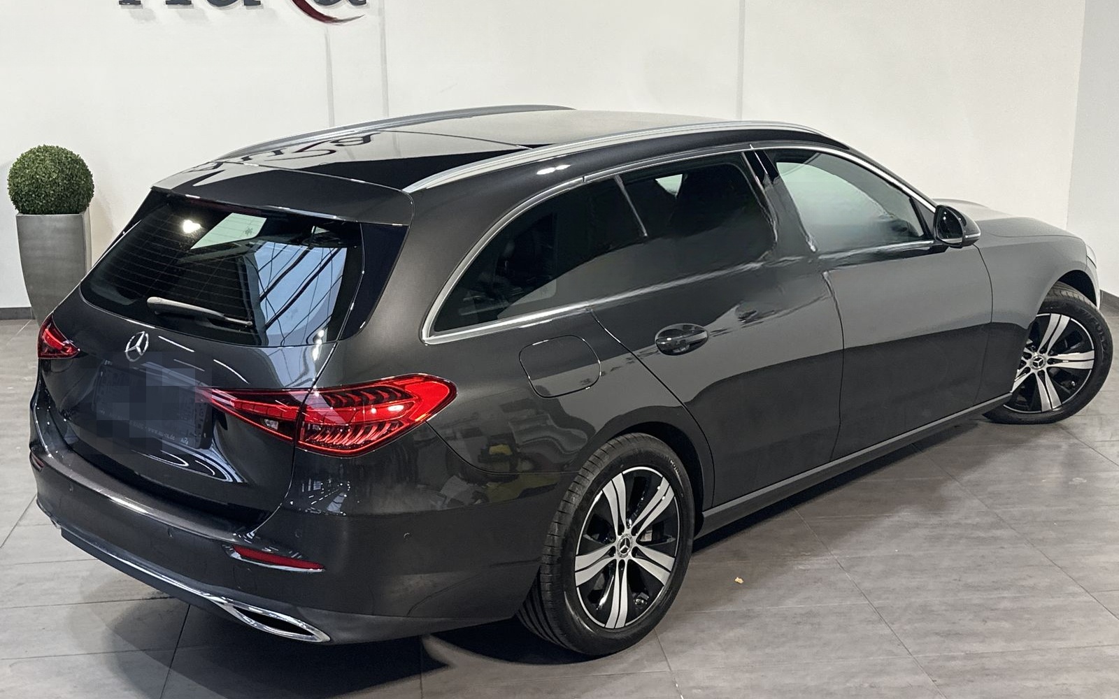 Mercedes-Benz C 200d T Avantgarde NAV+LED+KAM+VC+BURMESTER+ACC foto 5