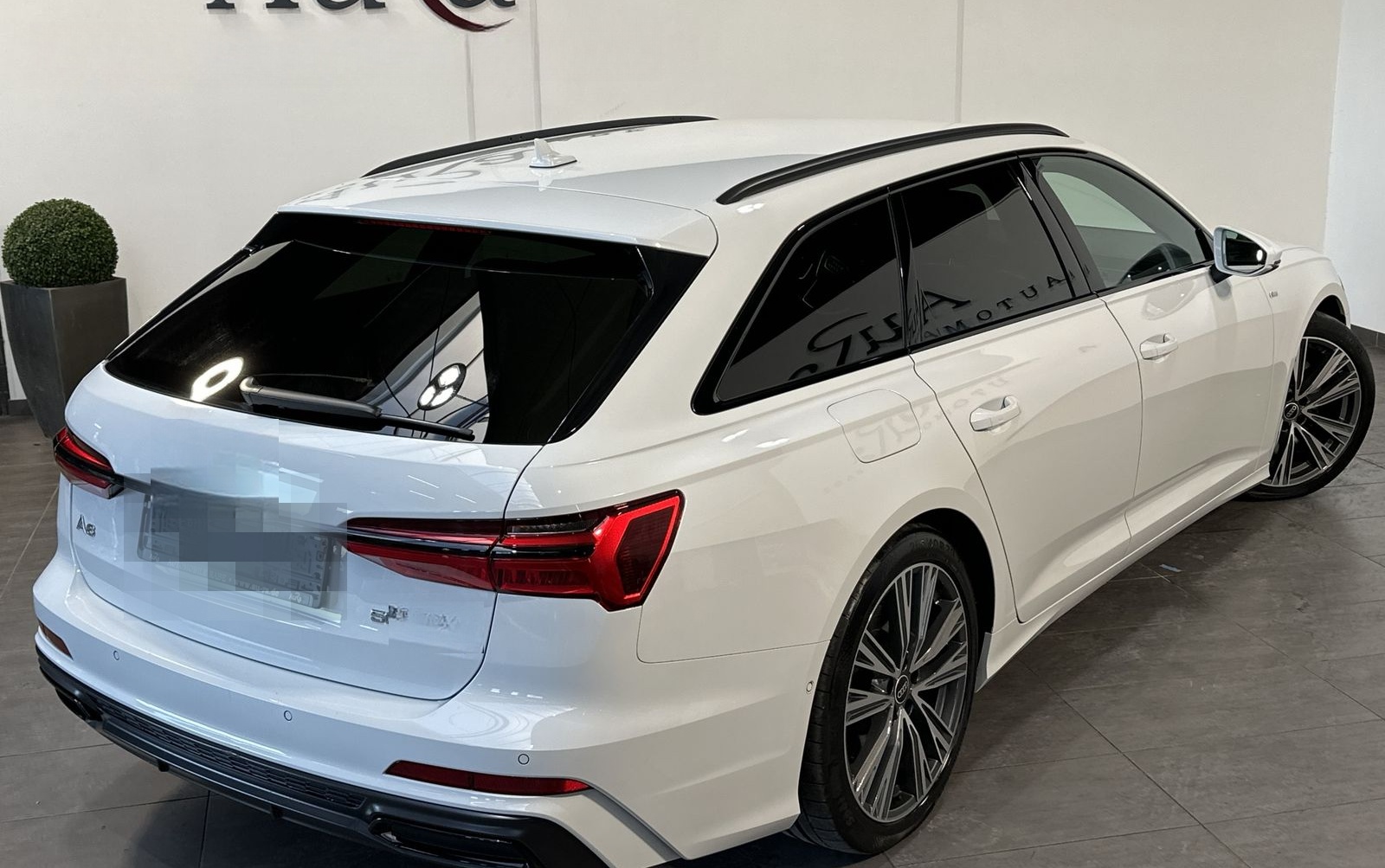 Audi A6 Avant 50 TFSI e Qu S-Line NAV+LED+VCOCK+20ZO foto 5