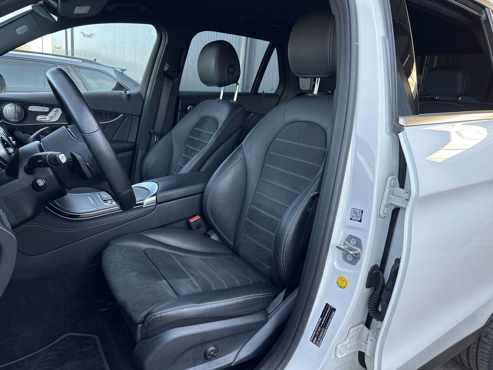 Mercedes-Benz GLC 300d 4M AMG-Line NAV+LED+BURMESTER+360°+DAB foto 9