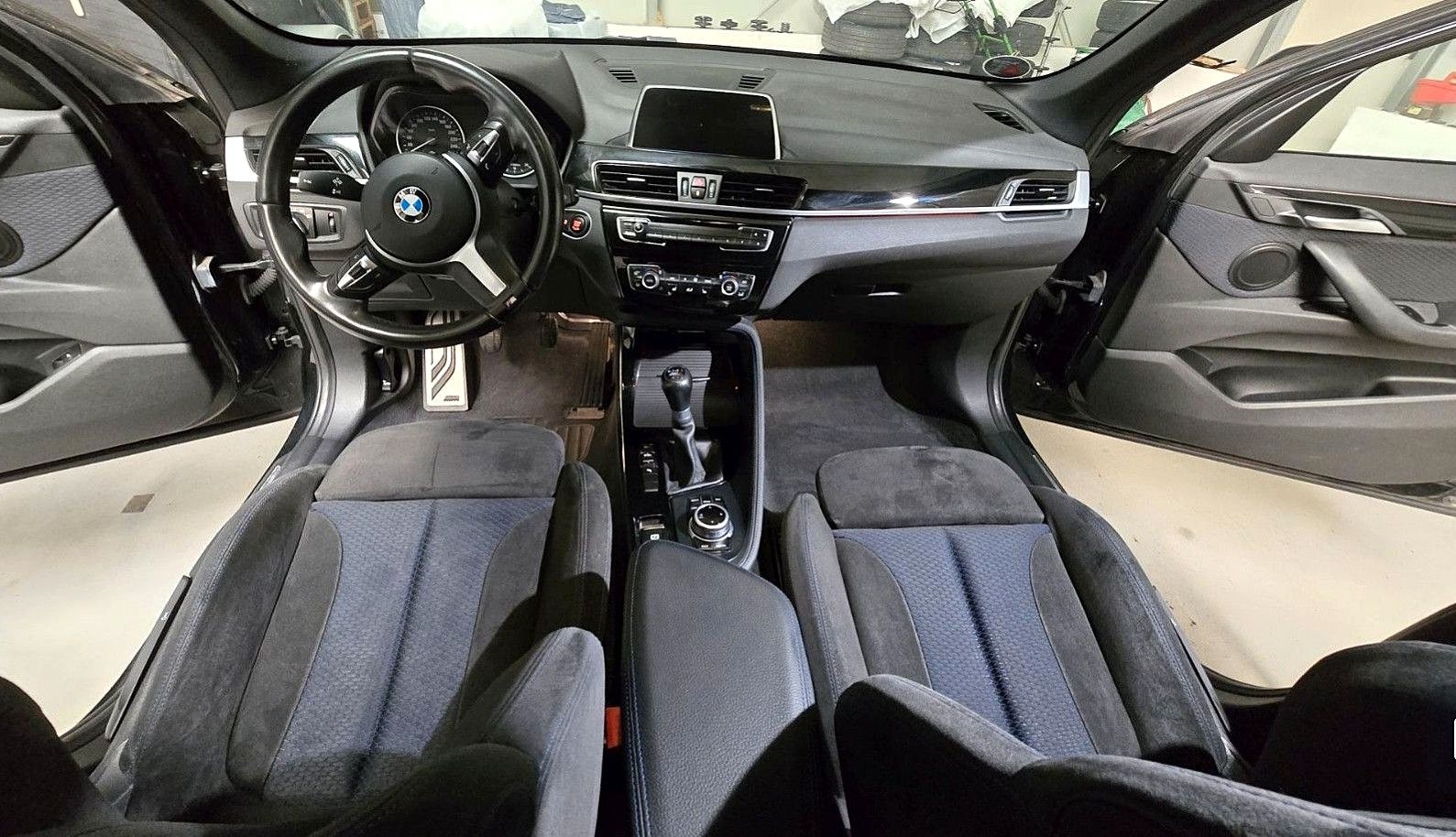 BMW X1 sDrive18d F48 M Sport Navi Alcantara LED foto 5