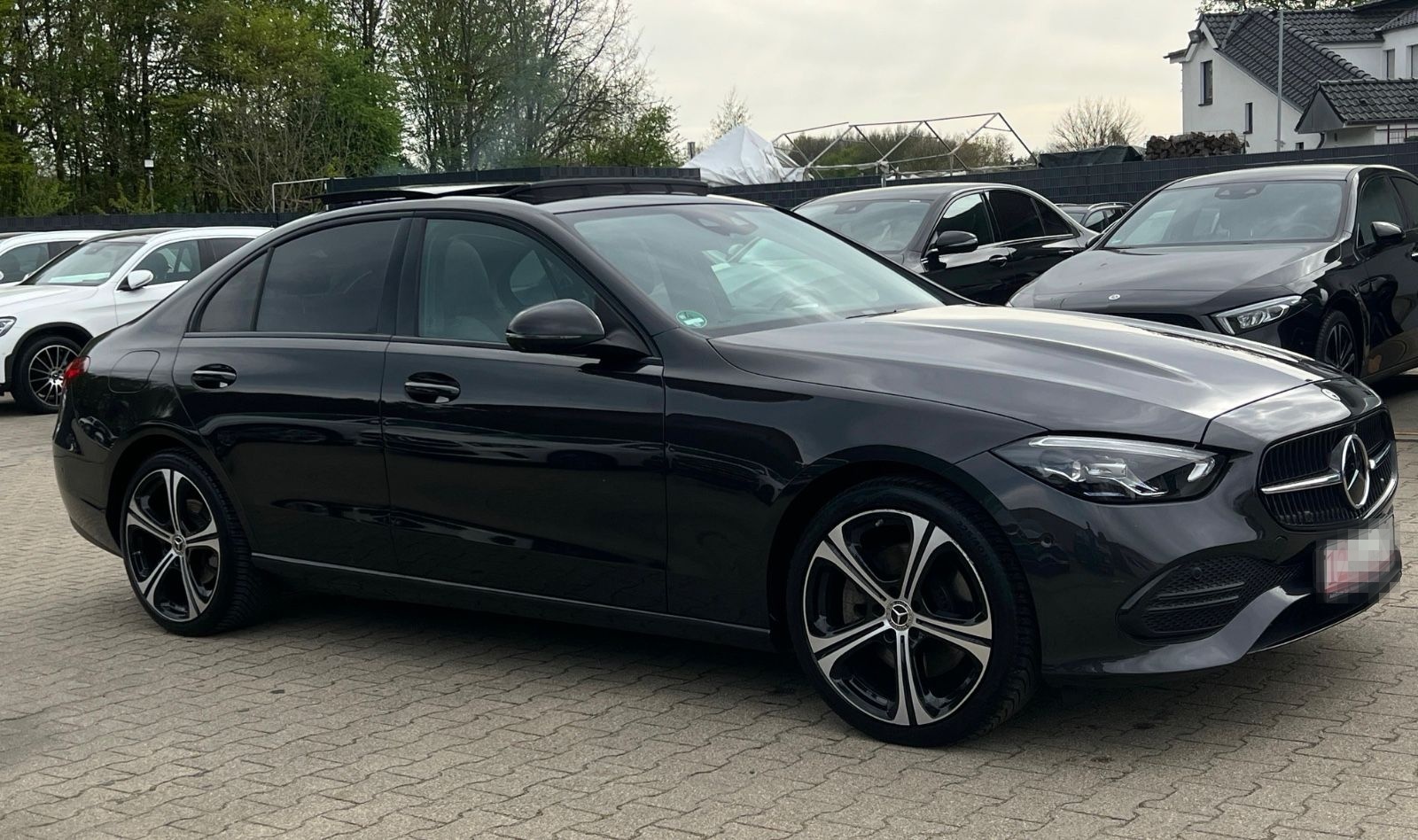 Mercedes-Benz C300 Lim. 9G-TR AVANTGARDE-PANODACH-360°CAM-LED- foto 6