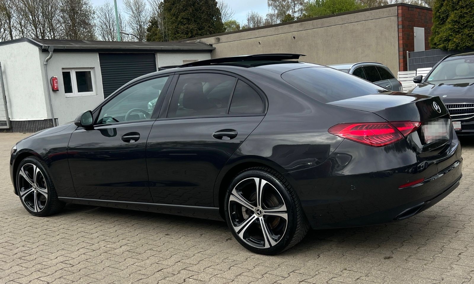 Mercedes-Benz C300 Lim. 9G-TR AVANTGARDE-PANODACH-360°CAM-LED- foto 9