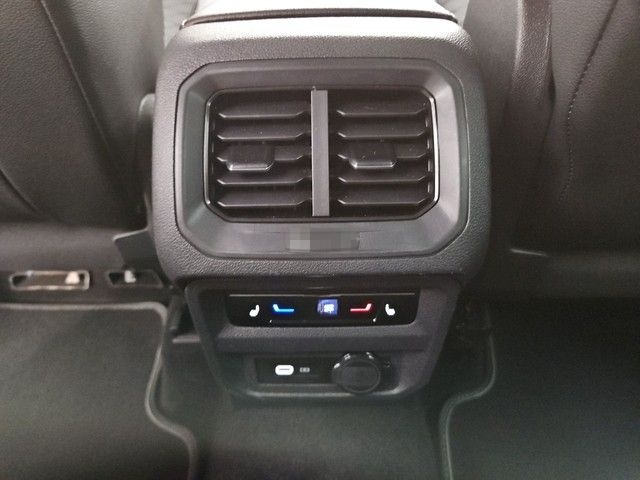 Volkswagen Tiguan Allspace 2.0TDI DSG R-Line 4Motion AHK DC foto 12