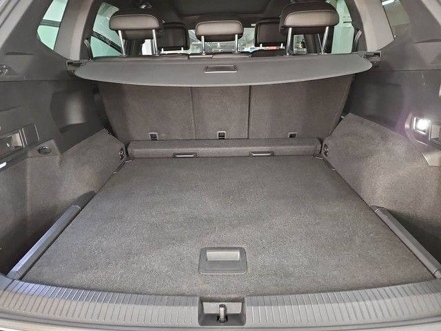 Volkswagen Tiguan Allspace 2.0TDI DSG R-Line 4Motion AHK DC foto 13