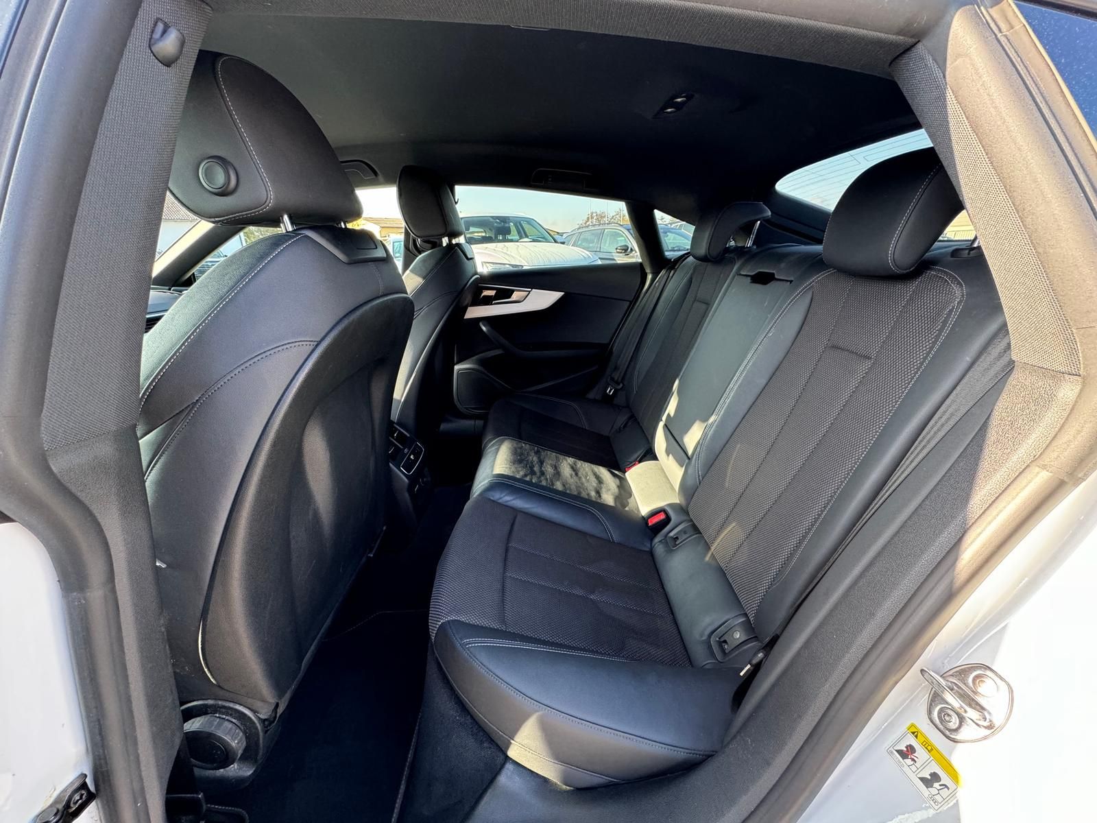 Audi A5 Sportback 35TFSI S-Line Matrix Navi PDC Kamer foto 10