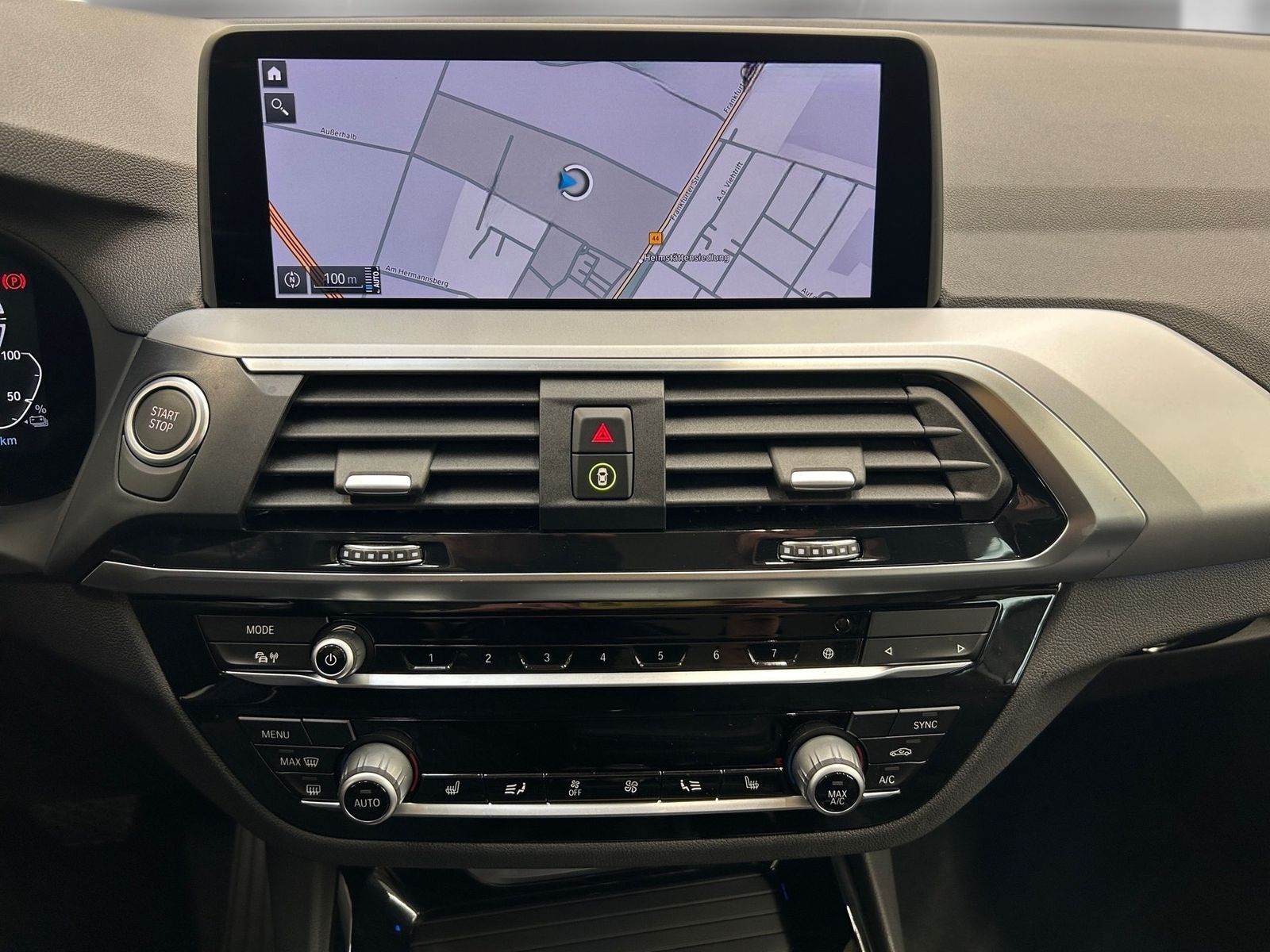 BMW X3 xDrive30e AHK LiveCockpitProf Head-Up Kamera foto 9