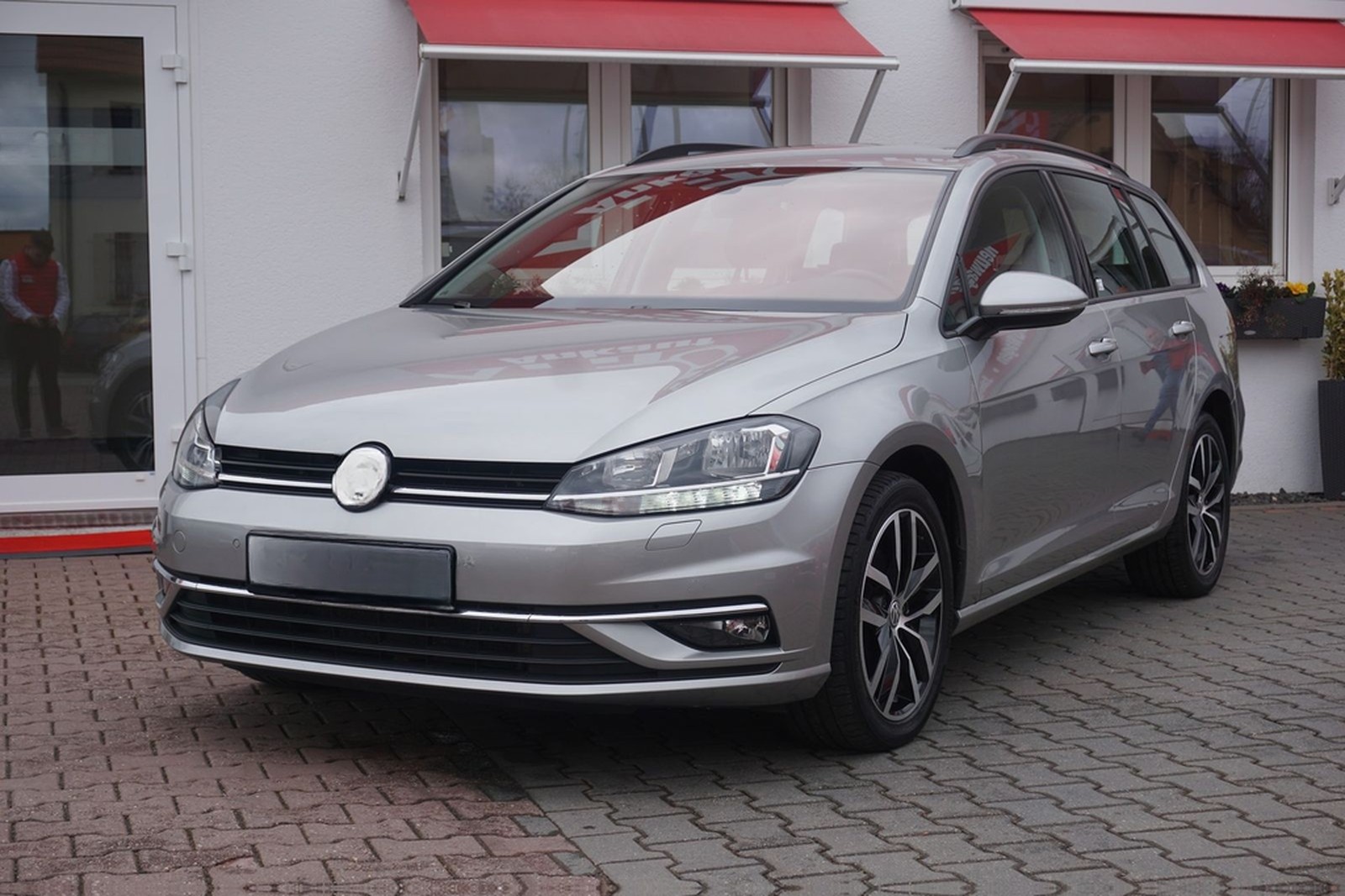 Volkswagen Golf VII Variant 1.4 TSI DSG PDC Standheizung foto 2