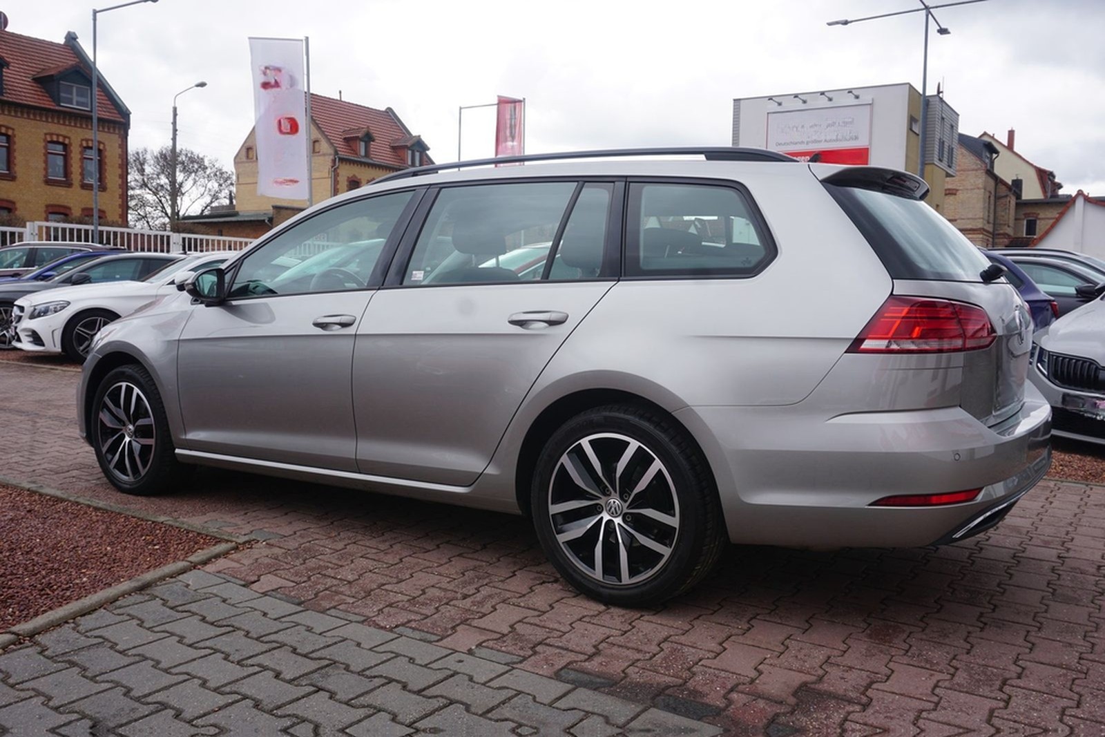 Volkswagen Golf VII Variant 1.4 TSI DSG PDC Standheizung foto 3