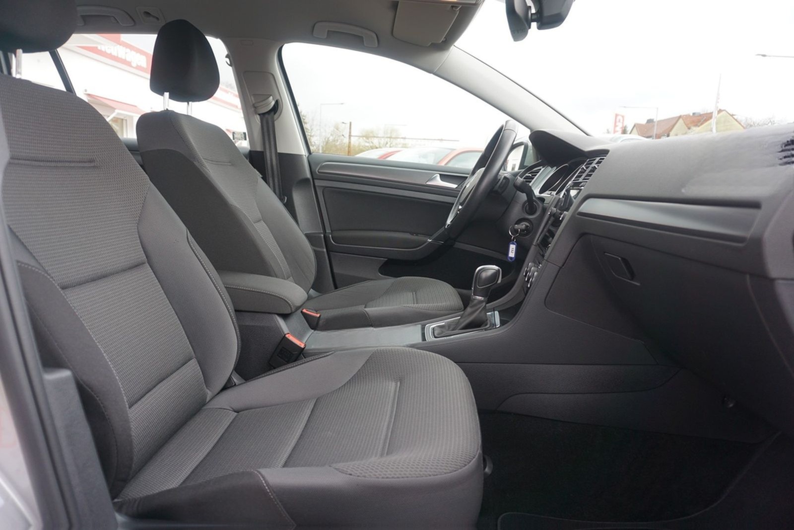 Volkswagen Golf VII Variant 1.4 TSI DSG PDC Standheizung foto 26