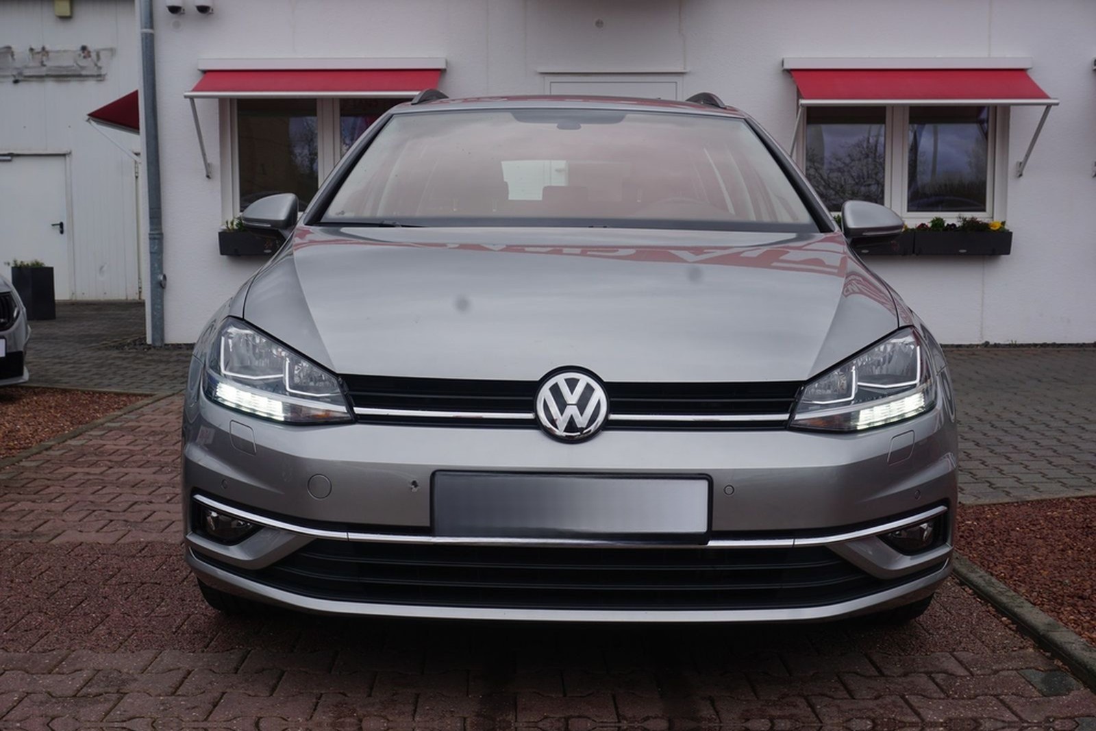 Volkswagen Golf VII Variant 1.4 TSI DSG PDC Standheizung foto 6