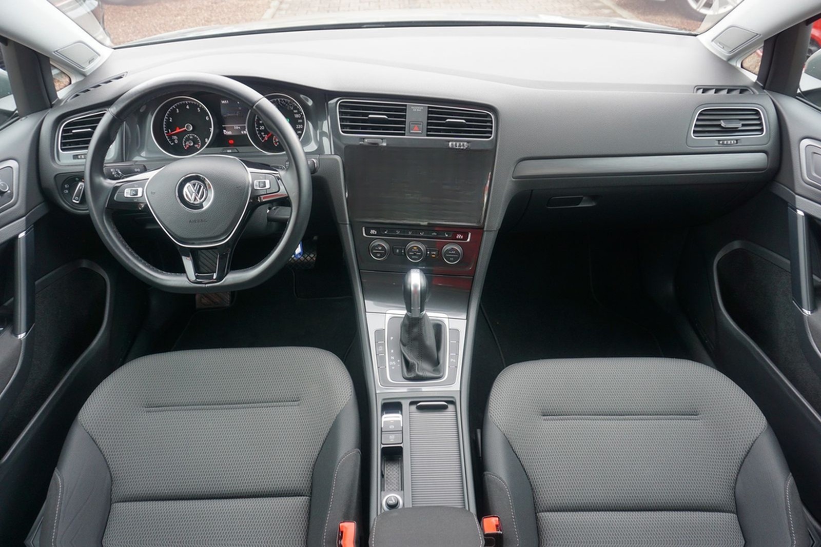 Volkswagen Golf VII Variant 1.4 TSI DSG PDC Standheizung foto 8