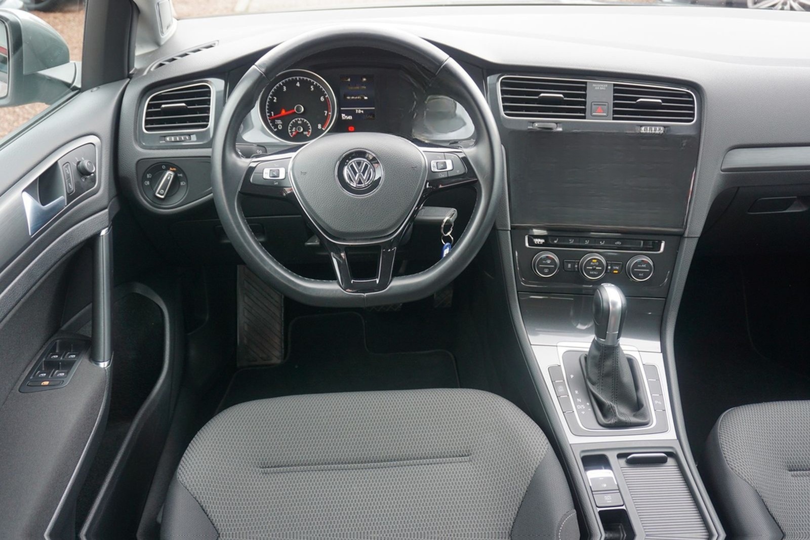 Volkswagen Golf VII Variant 1.4 TSI DSG PDC Standheizung foto 9