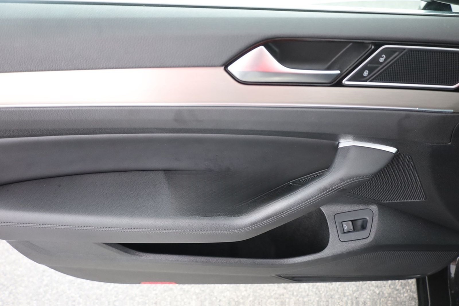 Volkswagen Passat Variant 1.8 TSI DSG Highline LED ACC AHK foto 21