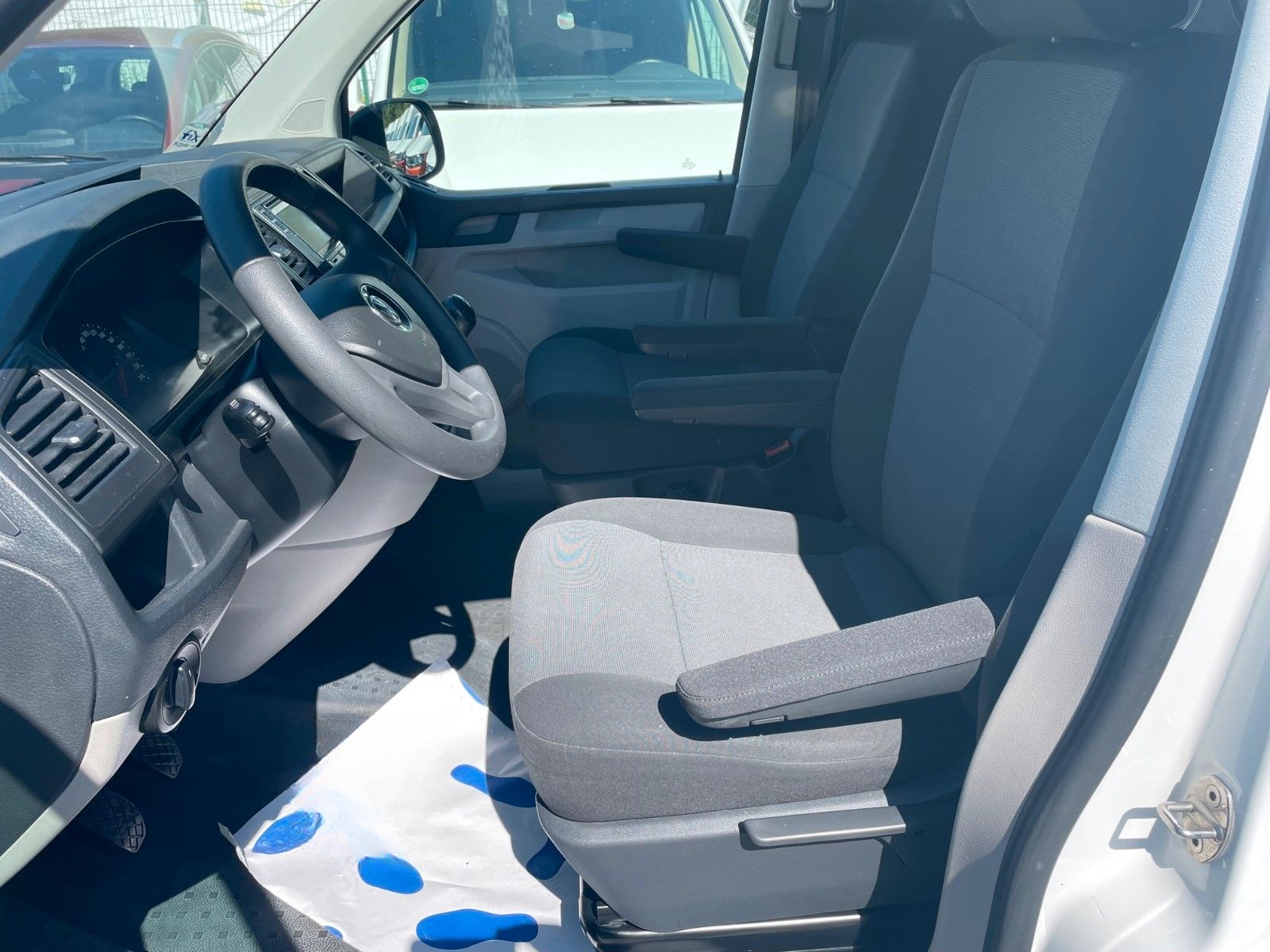 Volkswagen T6 Kasten Hochdach lang L2H3 KLIMA Tempomat foto 10