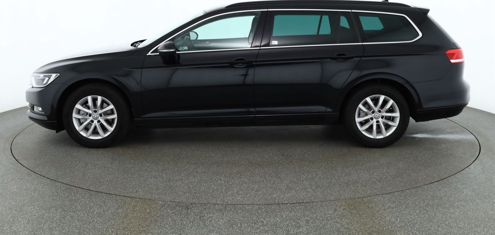 Volkswagen Passat Variant 1.5 TSI Comfortline Navi ACC PDC foto 2