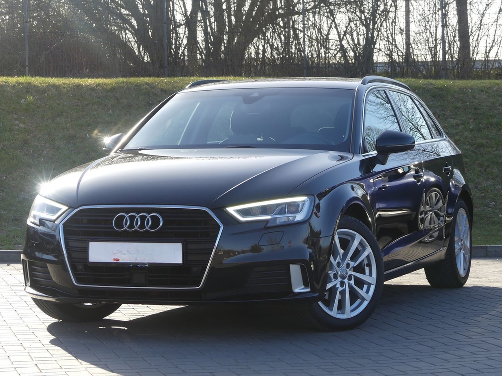 Audi A3 Sportback 1.4 TFSI LED Virtual ACC Sitzheizun foto 2