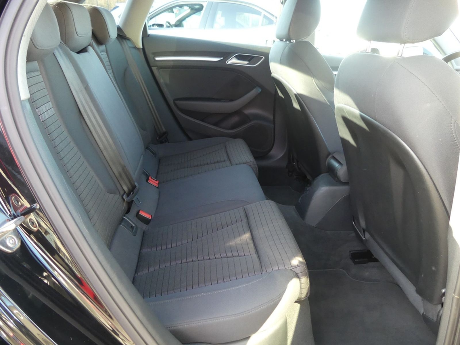 Audi A3 Sportback 1.4 TFSI LED Virtual ACC Sitzheizun foto 34