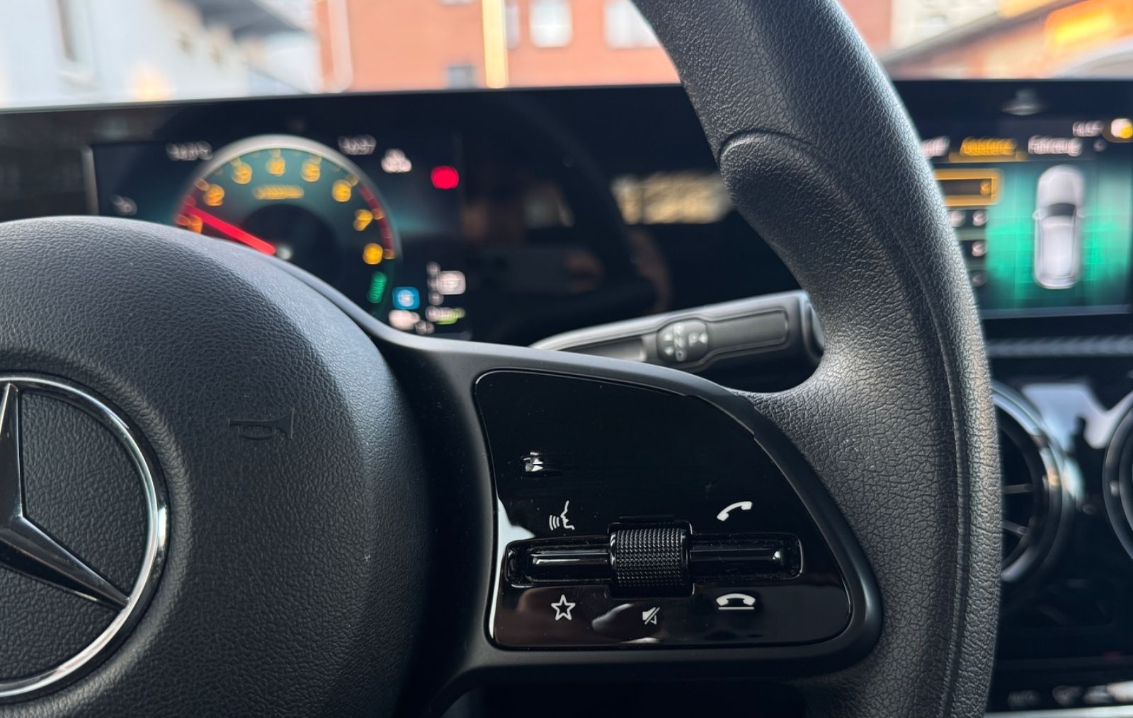 Mercedes-Benz A 250e*1.Hand*Scheckheft*CarPlay*NAVI*Parkpilot* foto 12