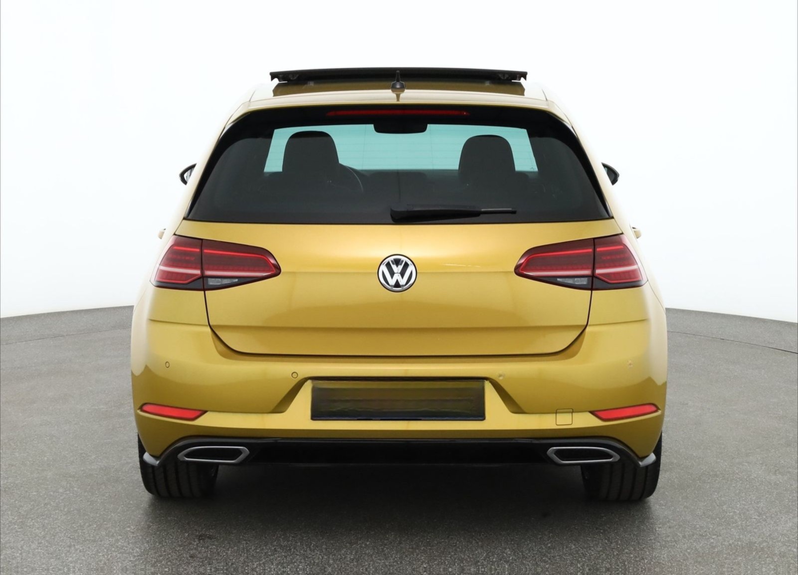 Volkswagen Golf VII 1.5 TSI DSG R-Line LED Navi Panorama foto 4