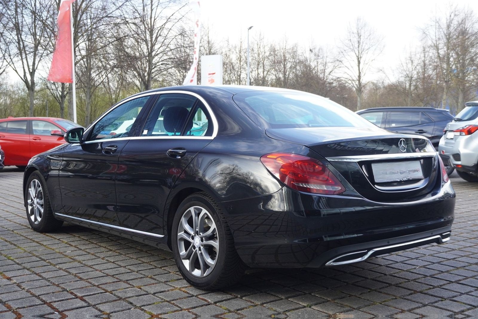 Mercedes-Benz C180 Avantgarde LED Navi Sitzheizung Schiebedach foto 3