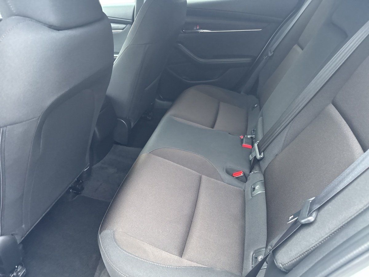 Mazda 3 2.0L e-SKYACTIV G 150ps Exclusive-line DASO DE foto 9