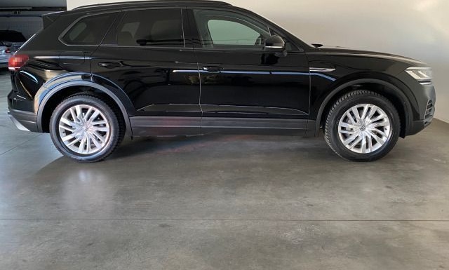 Volkswagen Touareg 3.0 V6 TDI AHK+NAVI+ACC+LED foto 3