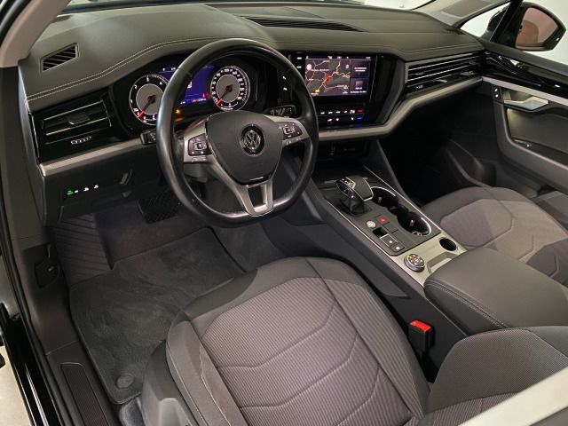 Volkswagen Touareg 3.0 V6 TDI AHK+NAVI+ACC+LED foto 6