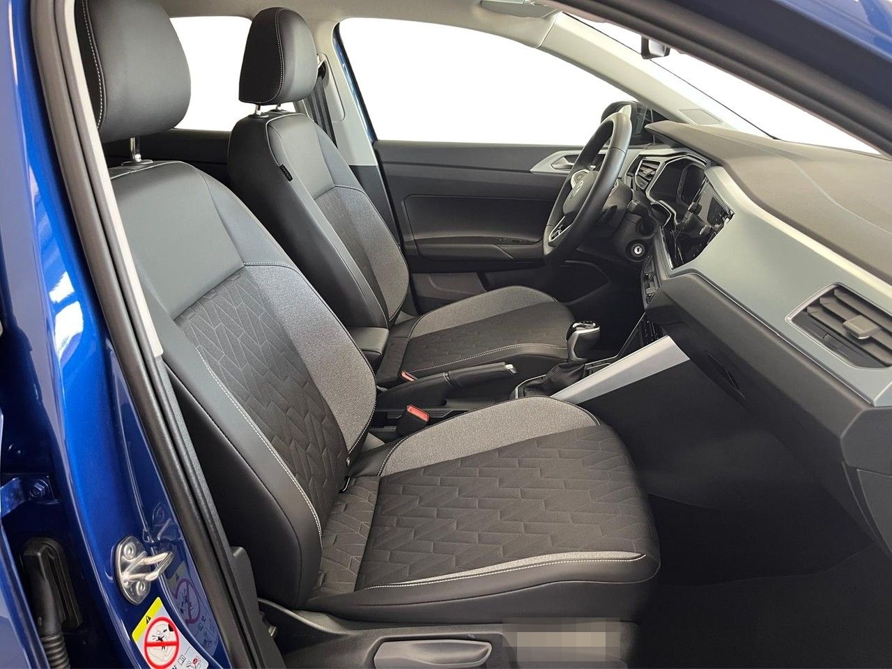Volkswagen Taigo 1.0 TSI DSG Goal, Navi, R.Kam., Pano, LED foto 6