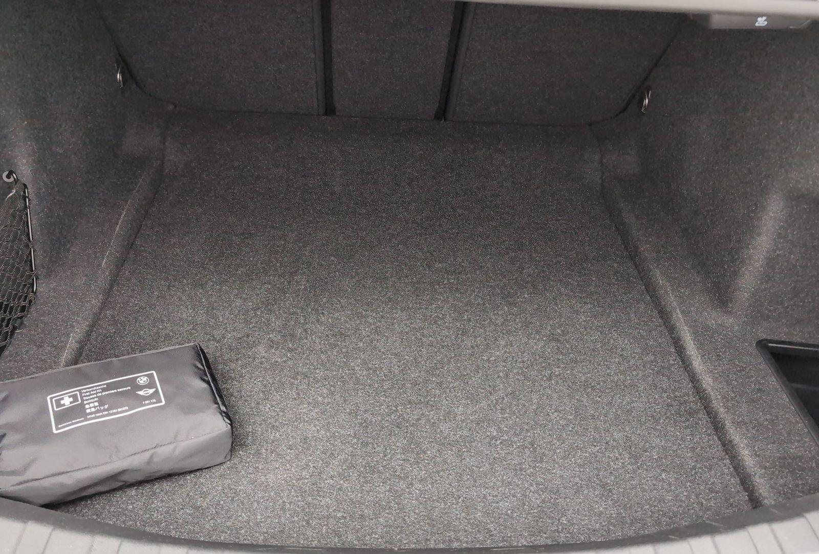 BMW 320d Limousine M Sport LiveCockpitProf Kamera foto 12