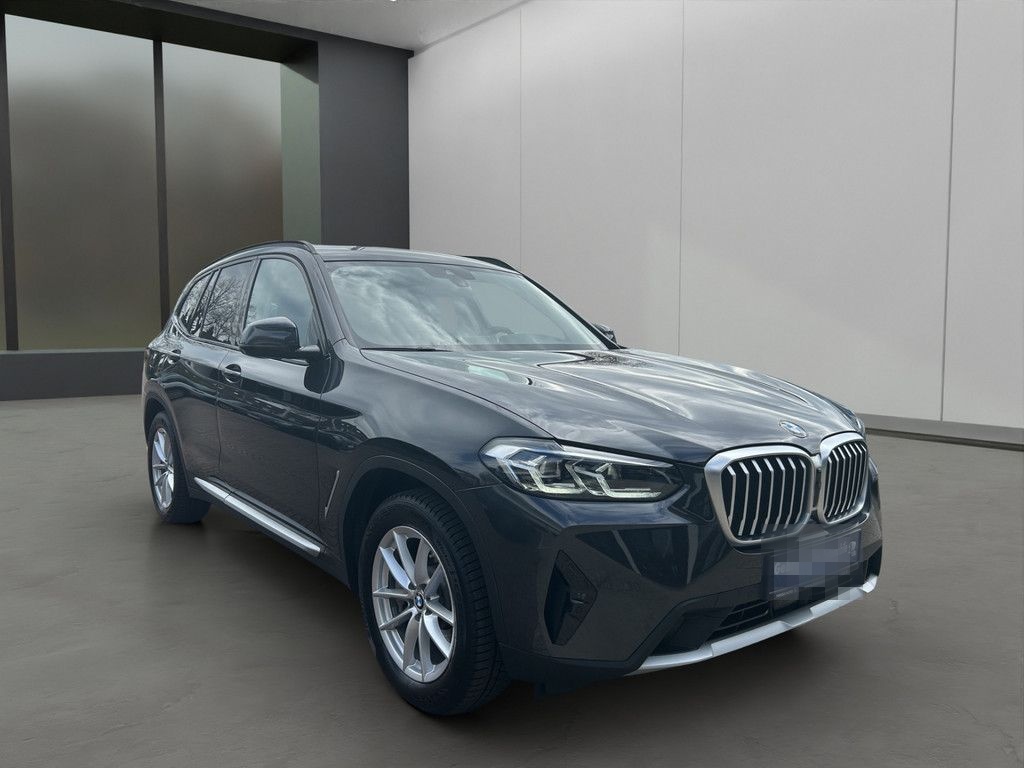 BMW X3 xDrive30d LED NAVIGATION 360° STANDH PDC 19" foto 16
