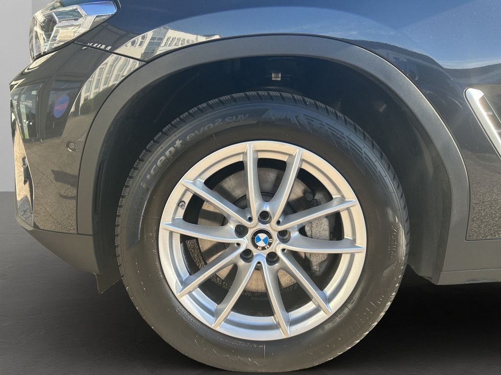 BMW X3 xDrive30d LED NAVIGATION 360° STANDH PDC 19" foto 4
