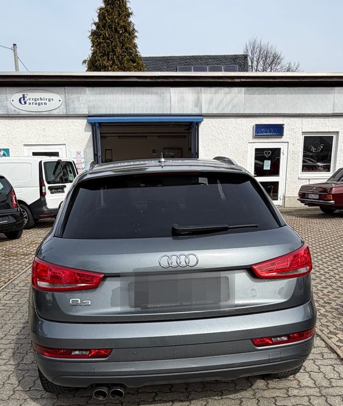 Audi Q3 sport AHK foto 14