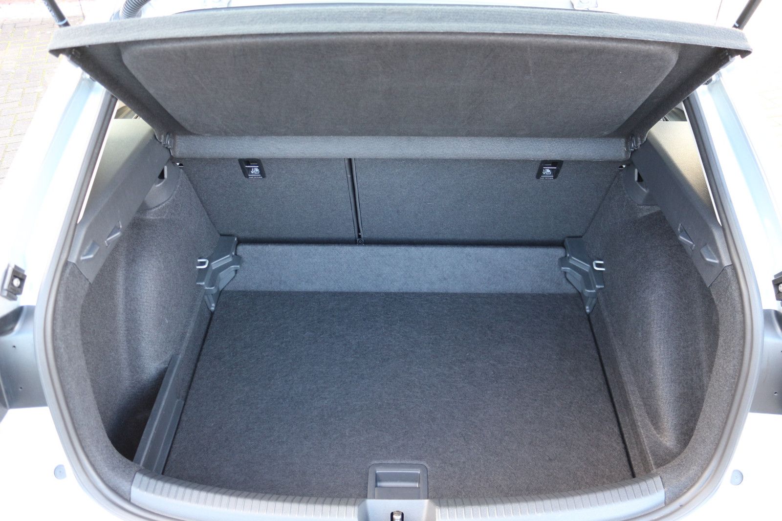 Volkswagen Taigo Winterpaket und Matrix-LED-Scheinwerfer foto 17