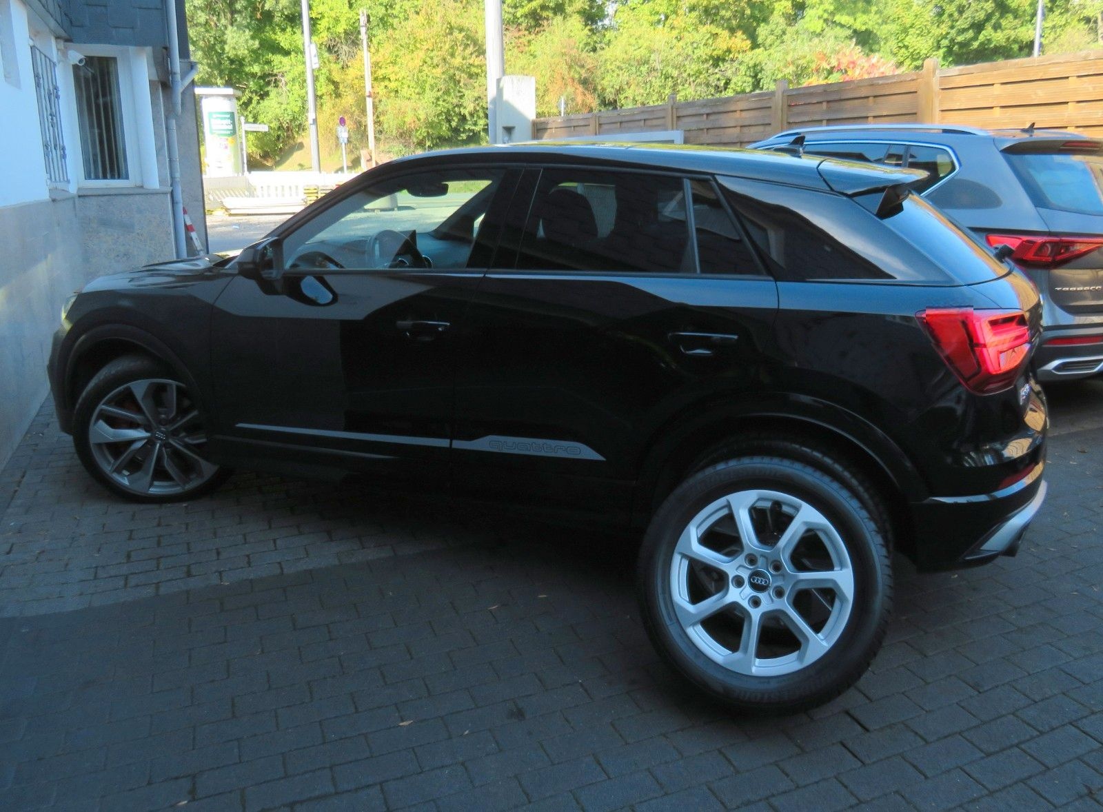 Audi SQ2 2.0 TFSI quattro // ACC, R-Kam, Pano, Virtl. foto 3