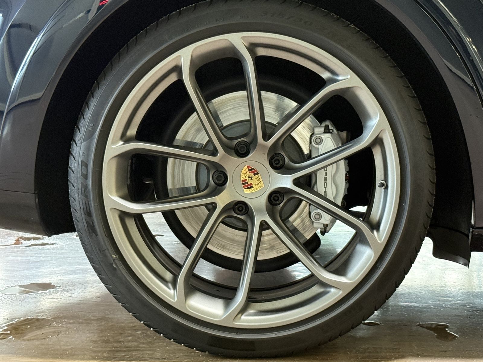 Porsche Cayenne Turbo Coupe Leichtbau-Paket Matrix InnoD foto 15