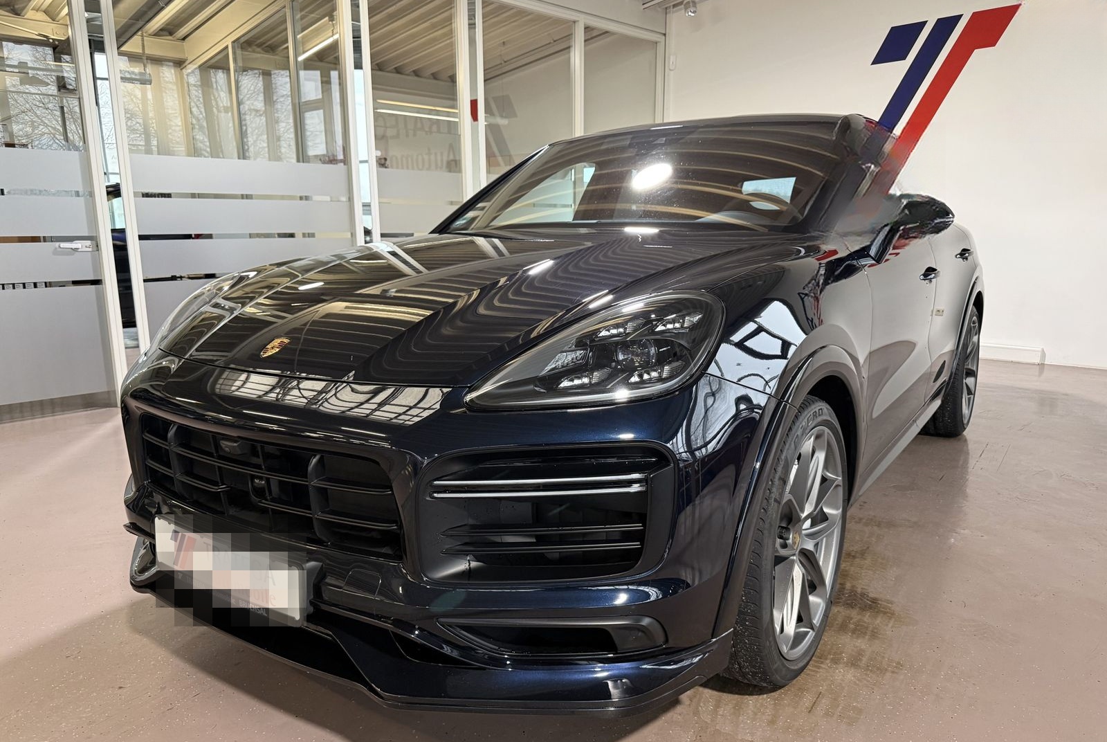 Porsche Cayenne Turbo Coupe Leichtbau-Paket Matrix InnoD foto 4